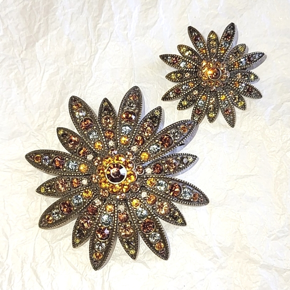 JOAN RIVERS STARBURST SWAROVSKI  CRYSTAL BROOCH SET - Picture 9 of 9